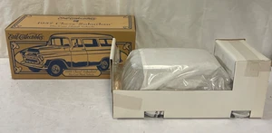 NEW IN BOX 2000 1957 Chevy Suburban Ertl Collectibles Die-Cast - Picture 1 of 7