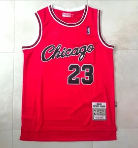 1ª Camiseta NBA Chicago Bulls #23- JORDAN (Debut y Rockie del Año) - Imagen 1 de 7