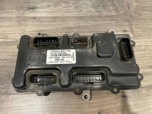 Freightliner M2 Truck Chassis Control Module 06-75158-001 0675158001 OEM - Picture 1 of 9