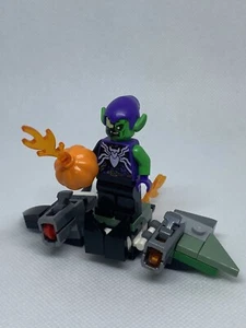 Lego Marvel Minifigure Goblin Verde Venomizzato Con Aliante Nuovo Limitato. - Foto 1 di 10
