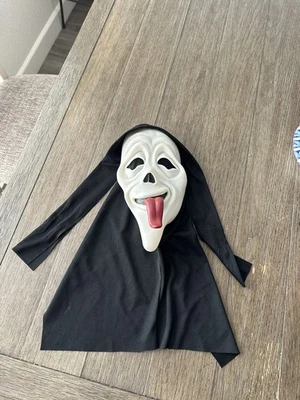 Scream mask - Image 1 of 4