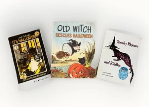 It’s Halloween Old Witch Rescues Halloween Vintage Book Lot 1970’s Paperback - Picture 1 of 17