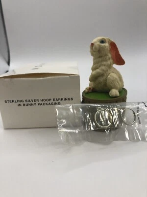 Пасхальный подарок - Avon из чистого серебра серьги-кольца в упаковке кролика - новый в коробке - Изображение 1 из 4