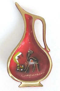 Vtg c1960s-70s Jerusalem brass & enamel pitcher-shaped pin ash tray Israel camel - Picture 1 of 6