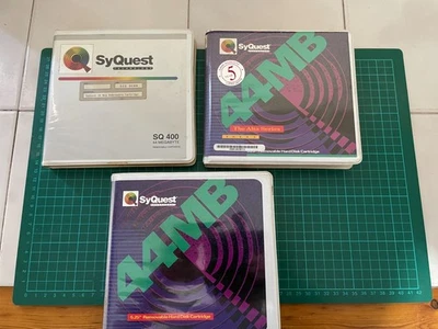 Syquest SQ400 5.25" Removable 44MB Cartridge * 3 - Image 1 of 4