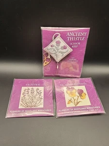 Lote de 3 Colección Textil Patrimonio - Kit de Tarjetas Punto de Cruz Flores de Escocia - Imagen 1 de 5