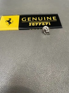 Ferrari Nickle Horse Lapel pin badge #95991600 - Picture 1 of 5