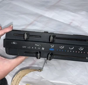 1993 Toyota Tercel OEM Temp Climate Control - Picture 1 of 8