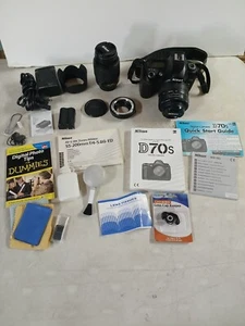 Nikon D70S Digital Camera  DX AF-S Nikkor 55-200mm Lens Sigma AF Macro & misc - Picture 1 of 14
