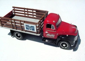 1/34 Maytag Appliances 1955 Diamond-T Stake Truck by First Gear 19-2125 NIB - Picture 1 of 2