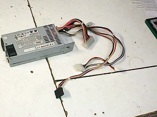 Alimentation SHUTTLE PC36I0002 100W - Image 1 of 1