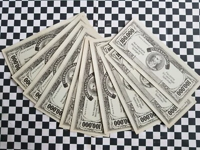 VINTAGE GO FOR BROKE BOARD GAME 1985 MB GAMES SPARE PARTS MONEY 100,000 x10 - Image 1 of 2