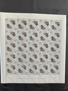 STAMPS -LUNDY MILLENARY 1954 : 2 : PUFFIN - FULL SHEET OF 25 UM - AS SHOW - UM - Picture 1 of 2