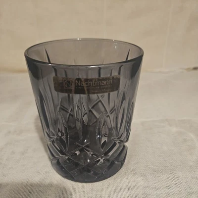 Vaso de whisky Nachtmann Noblesse cristal bávaro ahumado, firmado Foto 1 de 4