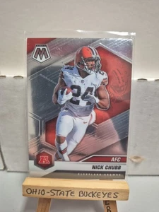 Tarjeta de fútbol americano Nick Chubb 2021 PANINI MOSAIC - Imagen 1 de 2