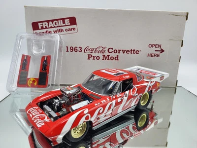 DANBURY MINT 1963 COCA-COLA CORVETTE PRO MOD **VERY RARE/FLAWLESS/NO PAPERWORK  - Image 1 of 4