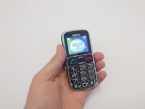 Téléphone portable MaxCom MM462BB noir (débloqué) simple base aînés grandes clés SOS