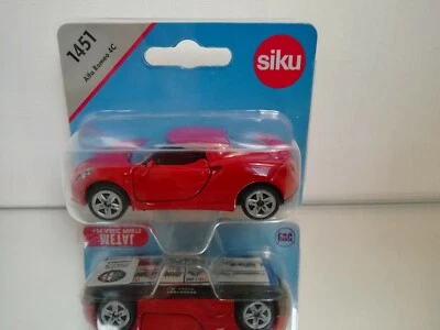SIKU 1451 ALFA ROMEO 4C IN ROSSO SU BLISTER - Immagine 1 di 4