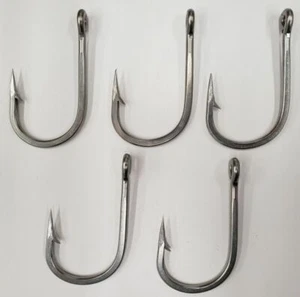  Mustad A7732SS TUNA  Big Game Southern Tuna  Forged Short Barb Hook 10/0  5 Pk - Picture 1 of 2