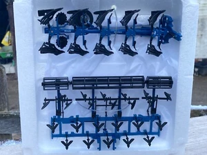 1/32 scale 45 078 8300 Schuco Rabe plough & Cultivator set traktor tractor - Picture 1 of 6