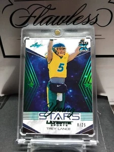 2021 Leaf Ultimate Sports Trey Lance Young Stars #YS-18 SP Green #8/25 - Picture 1 of 2