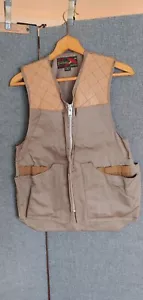 Vintage Tan Shooting Vest by 10-X w/Shoulder Patches Size 36 - Picture 1 of 9