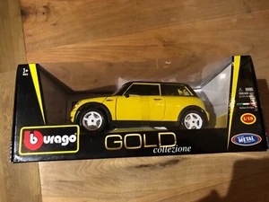 Burago Gold Collection 1/18 Yellow Mini Cooper 2001 Die-Cast Car NEW - Picture 1 of 3