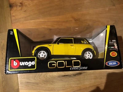 Burago Gold Collection 1/18 Yellow Mini Cooper 2001 Die-Cast Car NEW - Image 1 of 3