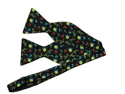 Pajarita Thomas rosa seda italiana floral OS para hombre Foto 1 de 2