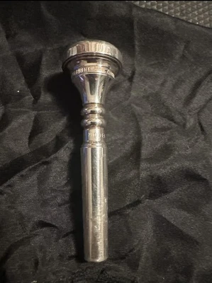 Boquilla trompeta plateada Marcinkiewicz G10SW Foto 1 de 4