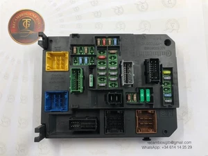 BSI caja relés fusibles Citroen Peugeot S180121001H 9665547280 BSI-Q01 - Picture 1 of 3