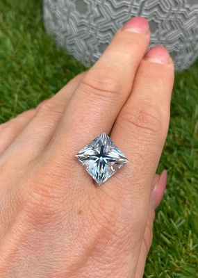 13.13Ct Aquamarine natural gemstone, princess cut, 12.8x12.8x11.6mm, Madagascar - Image 1 of 4