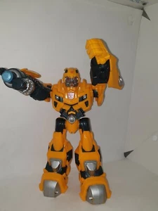 TRANSFORMERS BUMBLEEBEE ACTION FIGURE 2006 10" RARE LIGHT UP WITH NOISE WORKING - Picture 1 of 7