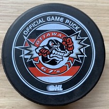 OTTAWA 67's OHL OFFICIAL GAME HOCKEY PUCK ONTARIO HOCKEY LEAGUE LINDSAY CANADA