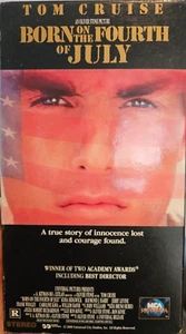 BORN ON THE FOURTH OF JULY VHS Tom Cruise is innocence lost and courage found - Picture 1 of 3