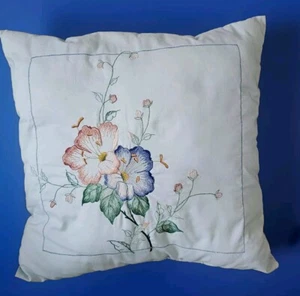 Vtg Hand Embroidered Light Blue 12"×12" Grannycore Decorative Pillow READ - Picture 1 of 6