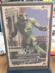 Star Ace Ray Harryhausens "Ymir" 12" Vinyl Model Kit LE/400 Nearly Gone! - Bild 1 von 1