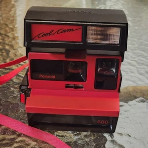 Polaroid 600 Cool Cam Red Instant Film Camera With Strap  - Picture 1 of 11