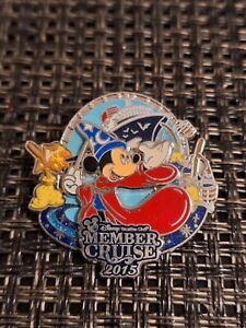 2015 Disney Vacation Club Member Cruise Sorcerer Mickey Mouse LE 2000 Pin