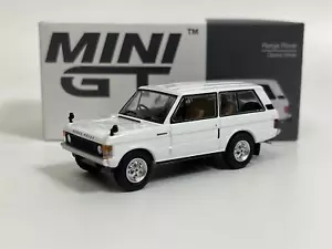 Range Rover Davos White RHD 1:64 Scale Mini GT MGT00658R - Picture 1 of 7