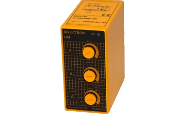 SELECTRON Lyss AG GM-U 40 GM-U40 CH-3250 Lyss  230/400V 3ph  Relay - Image 1 of 4