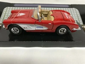 1959 Chevy Corvette Convertible Red & White Citgo 1:24 Motor Max - Picture 1 of 5