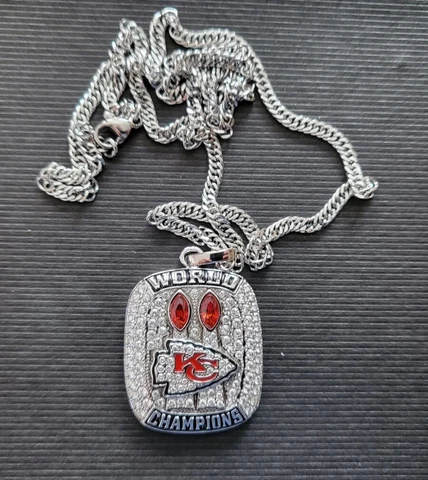 (ON SALE) 2015 Kansas City Chiefs Super Bowl Necklace Cover