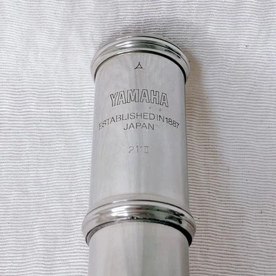 YAMAHA YFL-211 ll Flauto Argento Meccanismo E Usato con Custodia Rigida... - Immagine 1 di 4