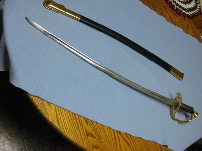 Marines de los Estados Unidos Vestido Ceremonial Espada Vanguardia Francia 35" Largo Foto 1 de 4