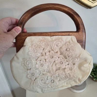 Antique Cream Floral Embroidered Lace Purse With Wooden Handles - Image 1 of 4