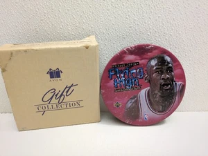 Michael Jordan AVON Metal Cards Upper Deck 1998 Flying High Sealed Tin Box NOS - Picture 1 of 8