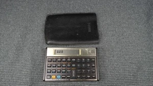 B28 Hewlett Packard HP 12C wissenschaftlicher Taschenrechner mit Etui - funktioniert getestet - Bild 1 von 4