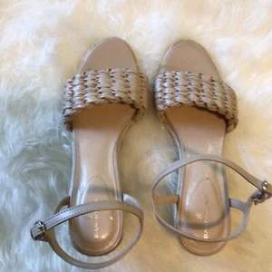 Bandolino Women’s Sandals Size 9.5 Medium Espadrilles Platform Wedge Heel Jingle - Picture 1 of 6