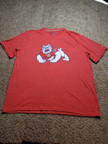 Fresno State Bulldogs T Shirt XL Mens Red Short Sleeve Graphic Champion Cover